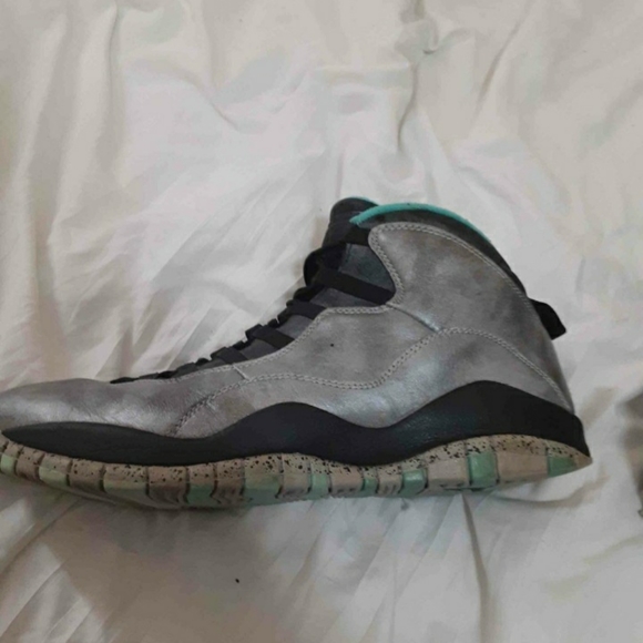 Jordan 10 Lady Liberty size 11 - Picture 2 of 6